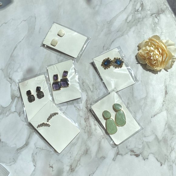 Hottie Couture Women's Love Collection Mixed Stud Earrings - Lot of 6 - Picture 3 of 7